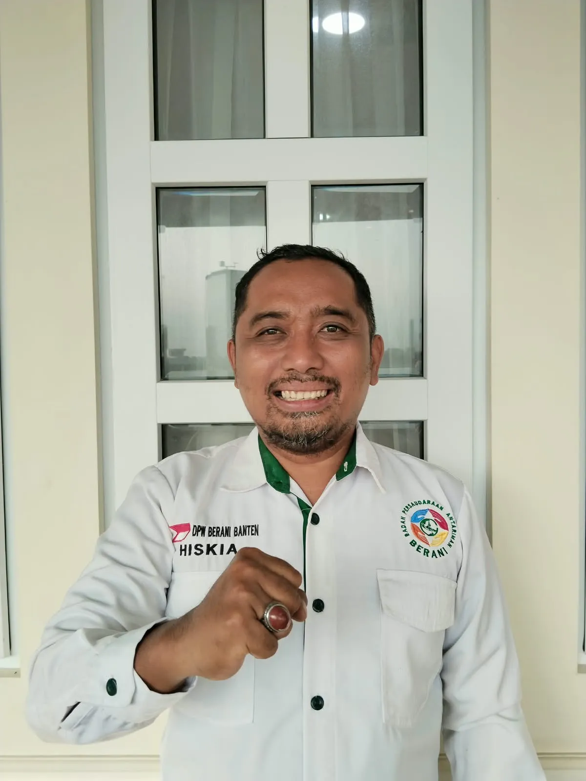 Foto Ketua DPW Berani Banten Hiskia Bangun
